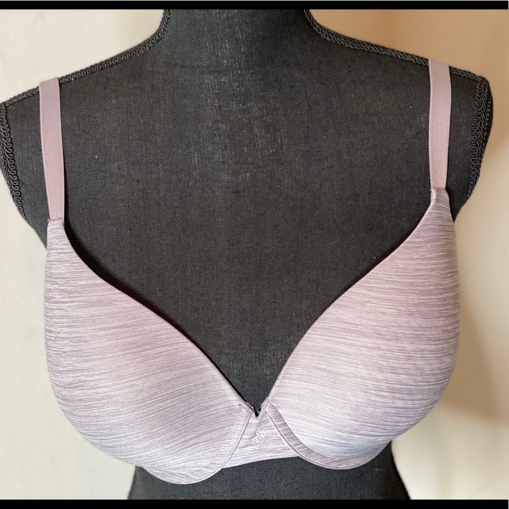 VERY SEXY VICTORIA SECRET BRA